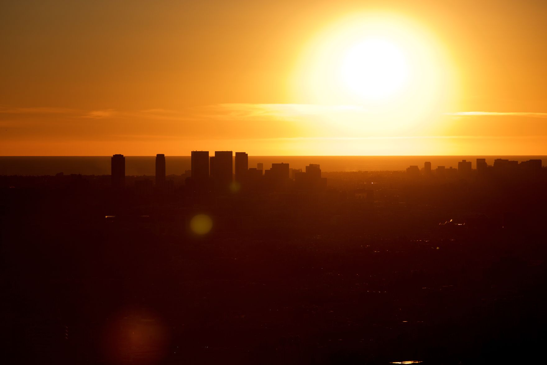 Los Angeles skyline at dusk