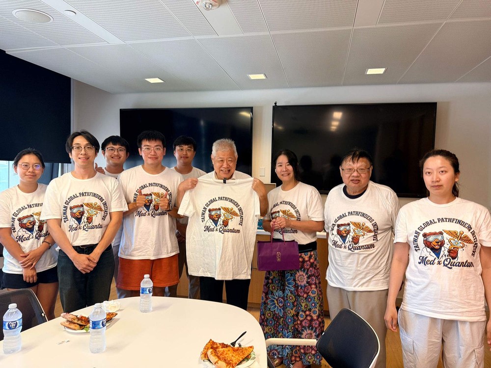 A program t-shirt gift during Week 8